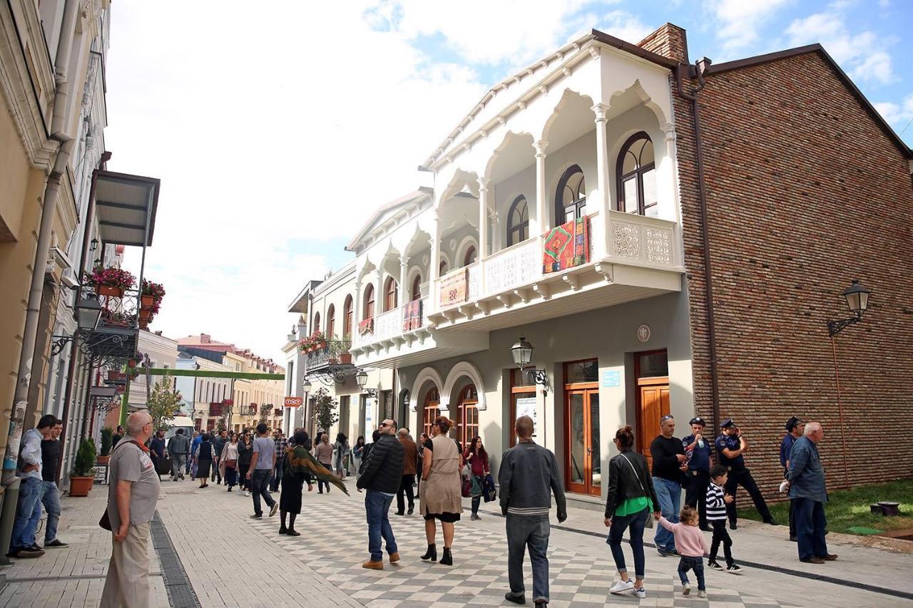 Dari Apartament Tiflis Exterior foto