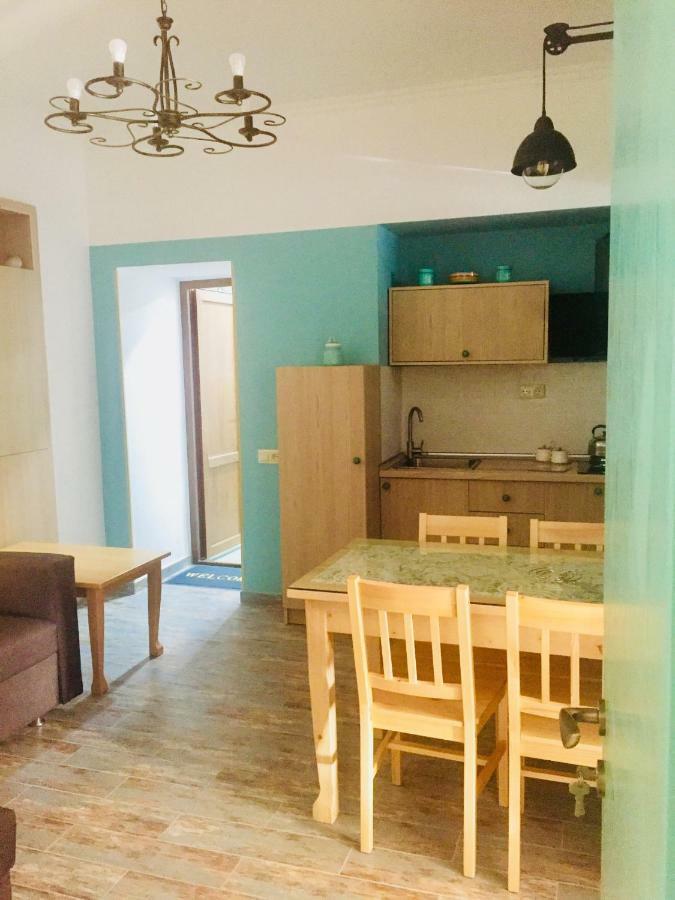 Dari Apartament Tiflis Exterior foto
